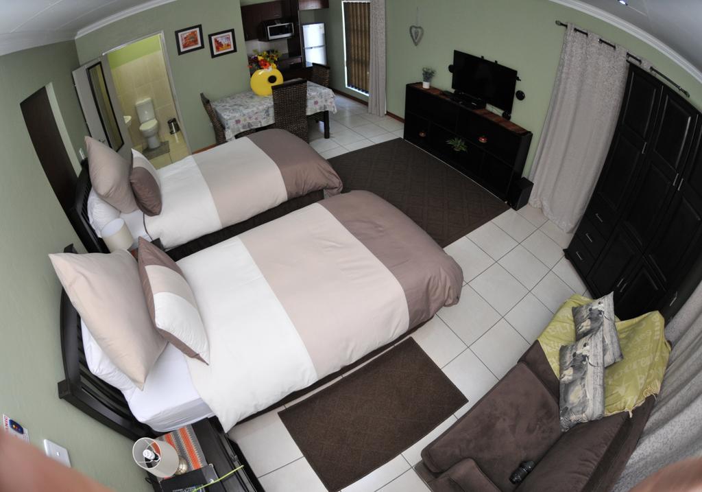 Summer Garden Guest House Benoni Extérieur photo