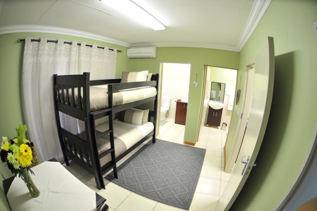 Summer Garden Guest House Benoni Extérieur photo