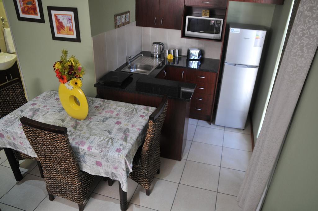 Summer Garden Guest House Benoni Extérieur photo